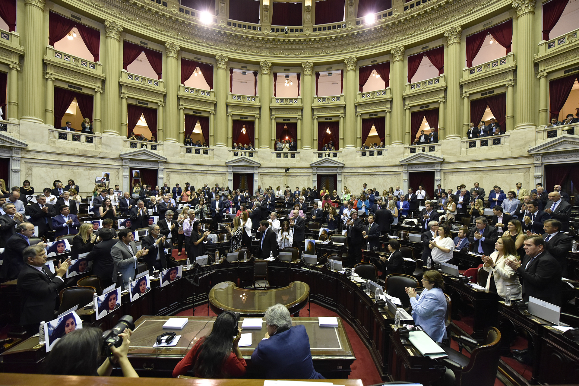 Galeria de imagenes de la noticia CON 125 VOTOS AFIRMATIVOS, DIPUTADOS SANCIONÓ LOS CAMBIOS EN BIENES PERSONALES